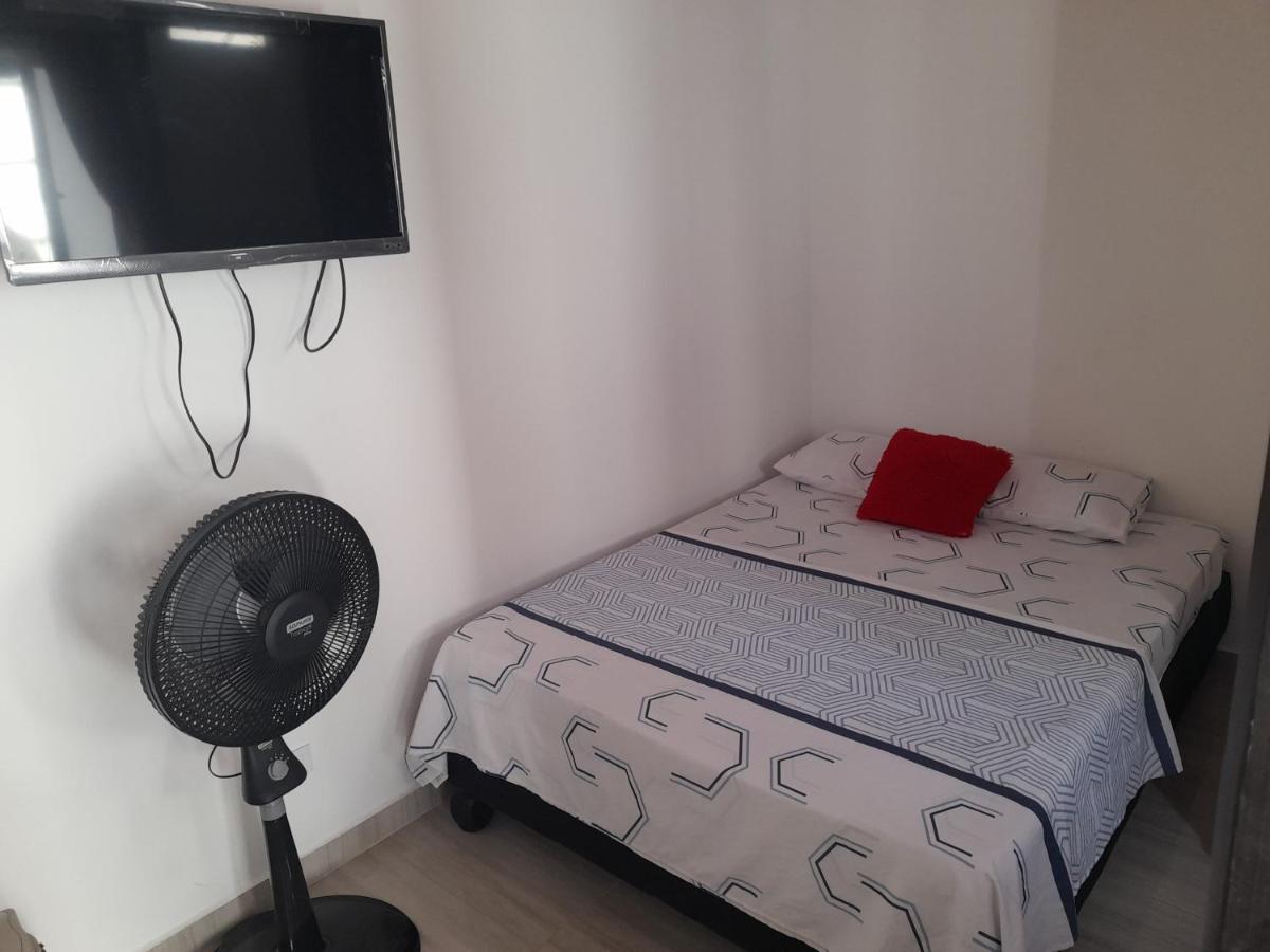 Apartaestudios El Jardin 2 Cali Oda fotoğraf